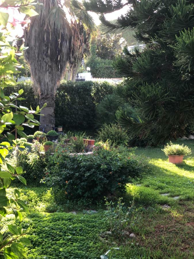 Ferienwohnung La Maison De Daniele Et Maria Fontane Bianche Exterior foto