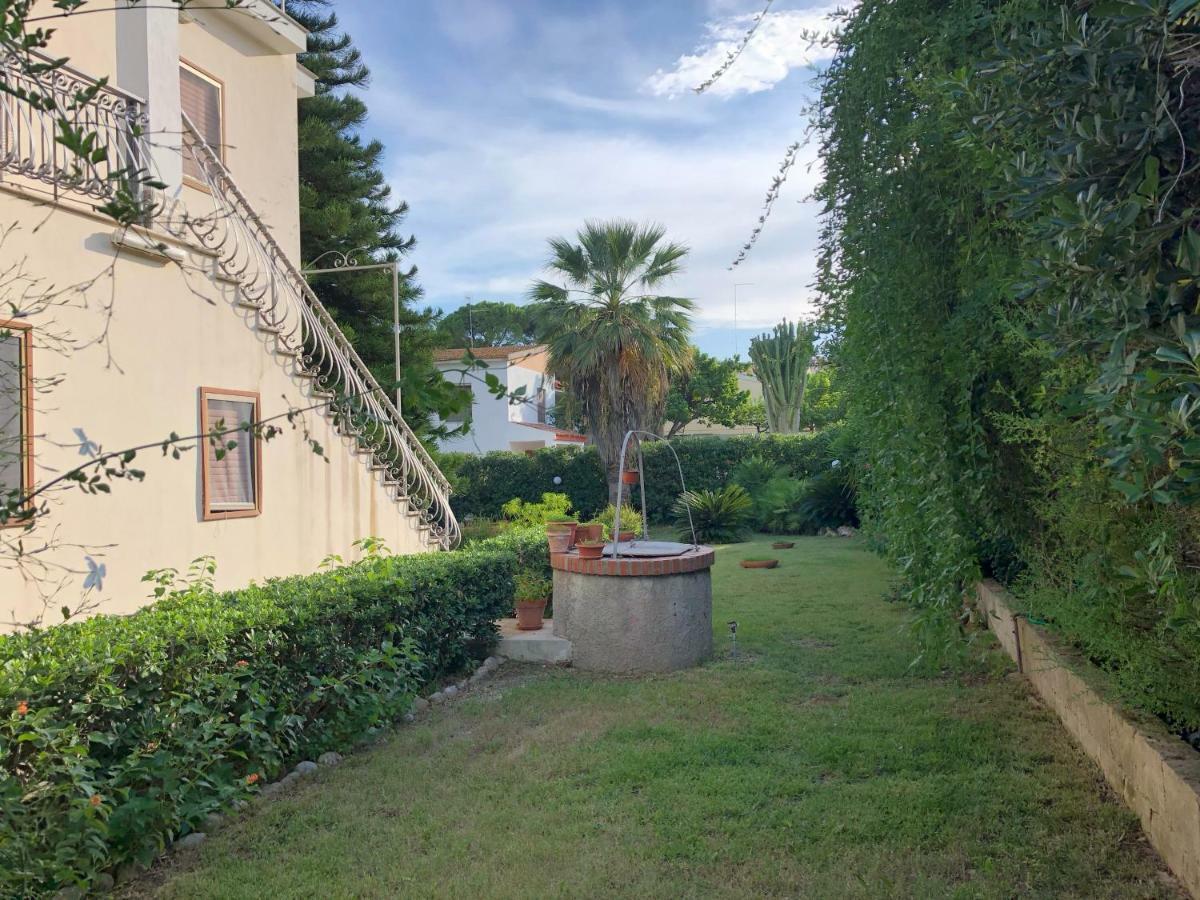 Ferienwohnung La Maison De Daniele Et Maria Fontane Bianche Exterior foto